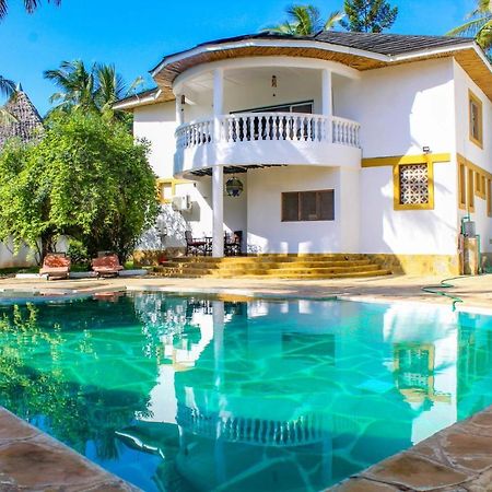 Tichi Villas - Diani Beach Luaran gambar