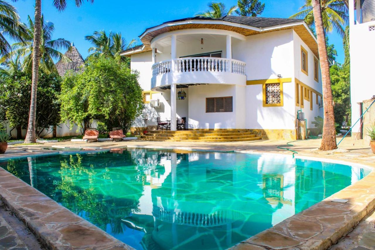 Tichi Villas - Diani Beach Luaran gambar